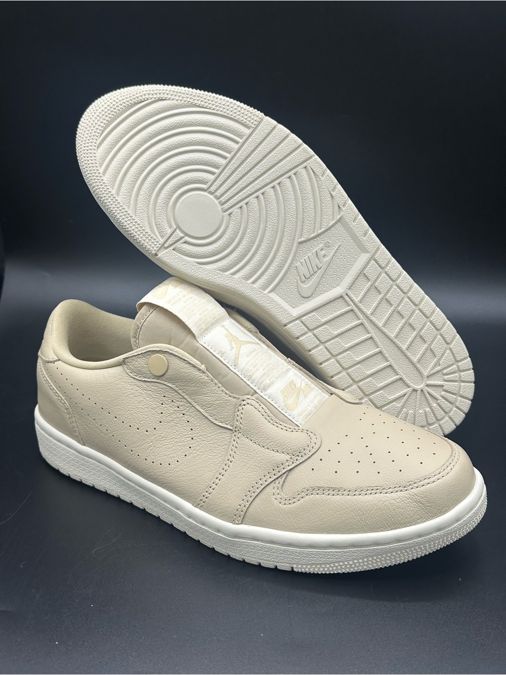 Jordan 1 Low Desert Ore Women AV3918-200 Size 9.5 Wmns